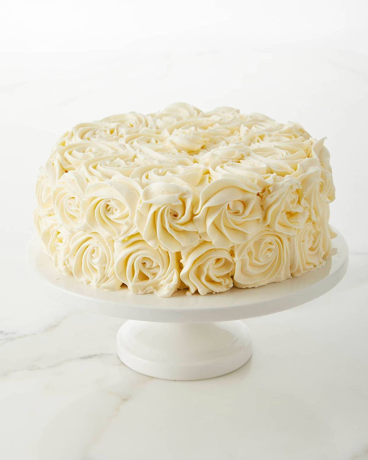 holiday-white-rose-cake-gift-ideas