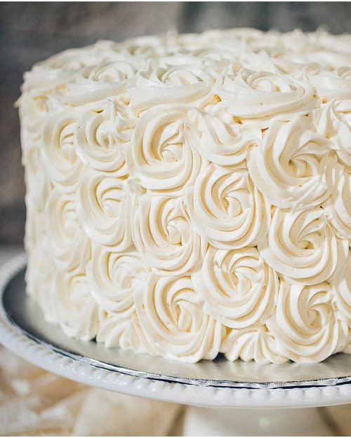 holiday-white-rose-holiday-cake-gift-free-delivery-dallas